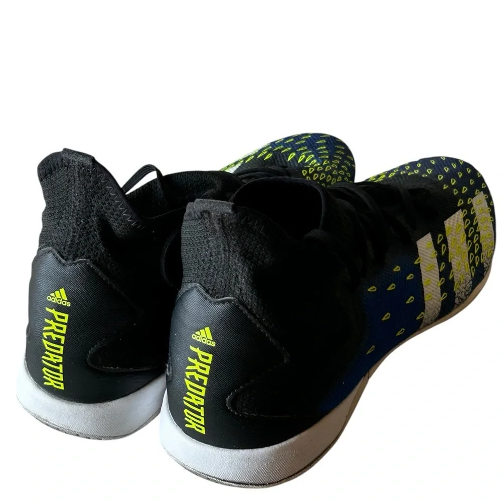 Adidas Predator Freak .3 IN Superlative -Core Black White Blue Sneakers Size 12